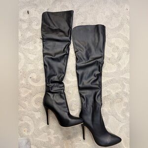 Elegant Black Over-the-Knee Boots